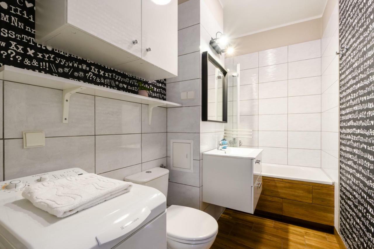 Appartement Gama Kondratowicza18 Warschau